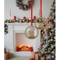 Adorno de Navidad de Madera Reno y Nombre