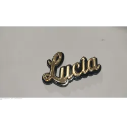 Marcasitios Metacrilato Personalizados - Nombre en Relieve