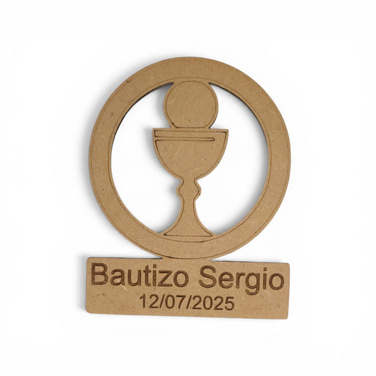 Marcasitios bautizo personalizado madera MDF con cáliz y hostia en marco circular grabado con láser