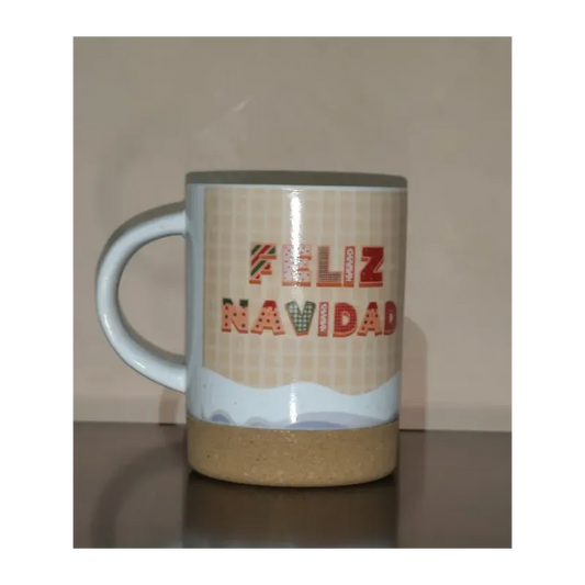 Taza Navideña con Base de Corcho y Diseño Jengibre